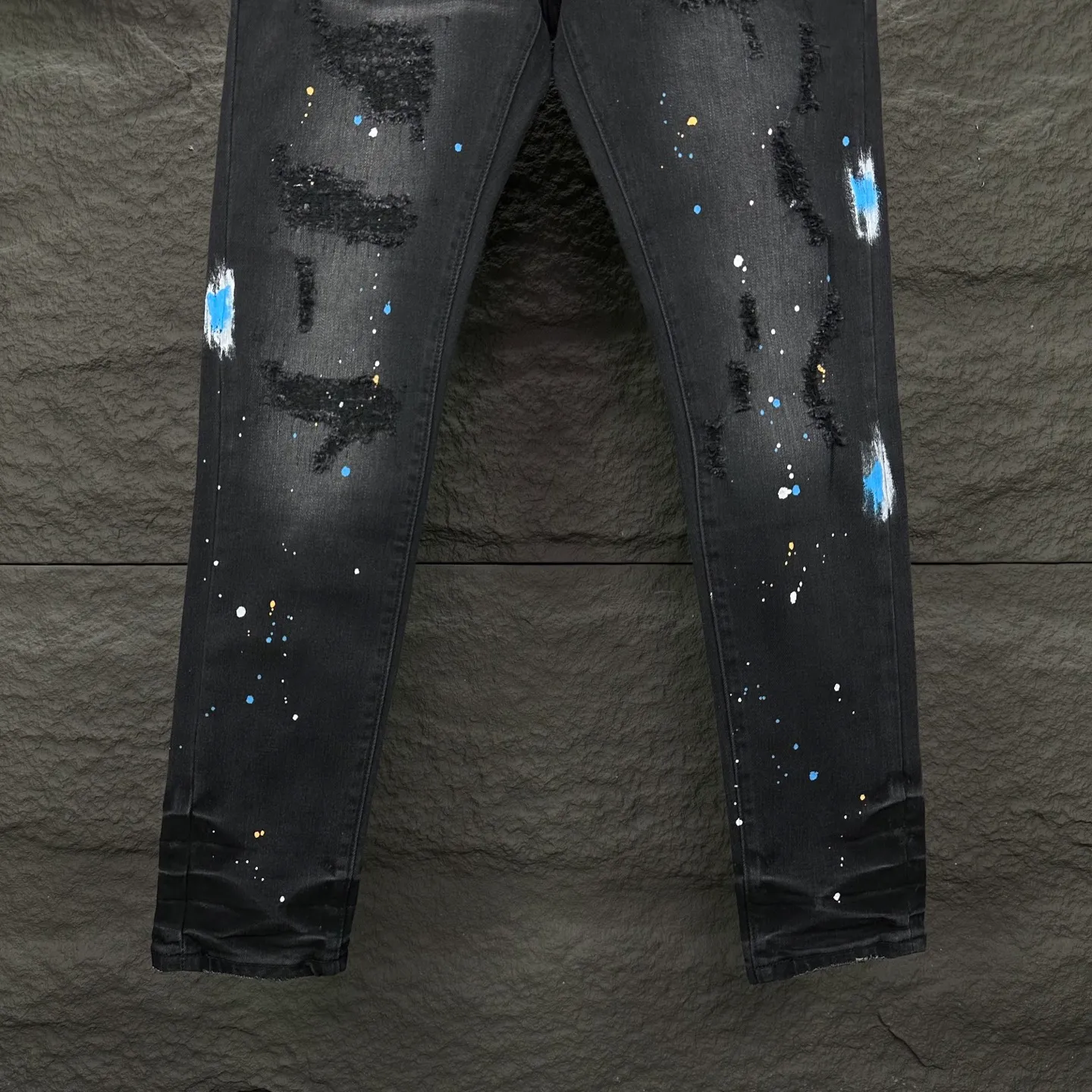 PURPLE BRAND 2026 New Arrival splash-ink hand-painted frayed couples style washed stretch jeans High version High version Top ceiling Quality Styles with different washed textures are very friendly to people with thin legs and thick legs. The straight and slim version is very flattering to the leg shape. Moderate length that never goes out of style, easy to match with casually, basic styling for various styles, a must-have in the wardrobe! The fabric is stiff but also makes the upper body soft without losing texture. The washing process is even more perfect. It is a must-have item for everyone! ! ! Washed wheat, hang tag, pants label, three labels complete Color: Black Size: 28, 30, 32, 34, 36 (five sizes)